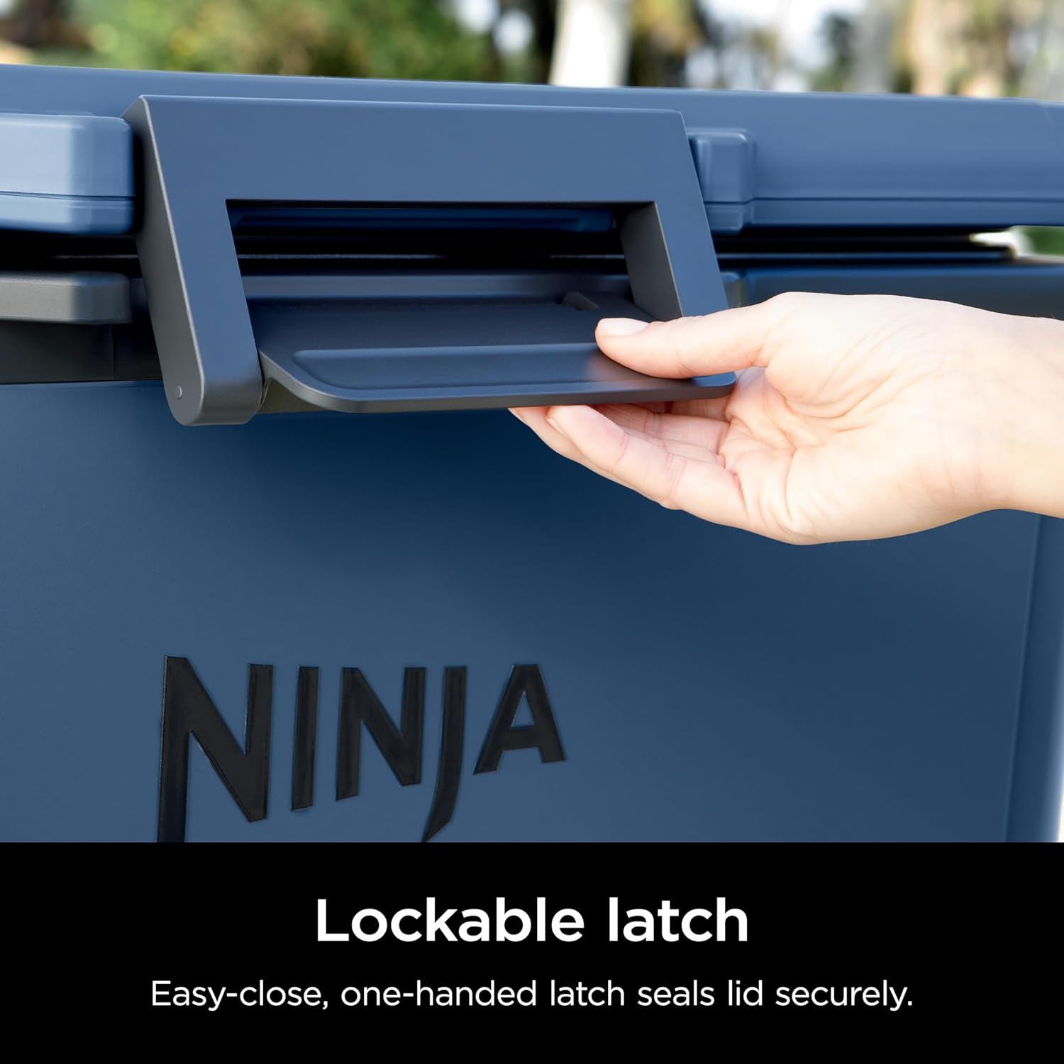 Ninja FrostVault 30qt Hard Cooler Lakeshore Blue FB131BL